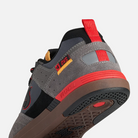 DVS_Sureshock_Charcoal_Black_Gum_Suede_heel.png