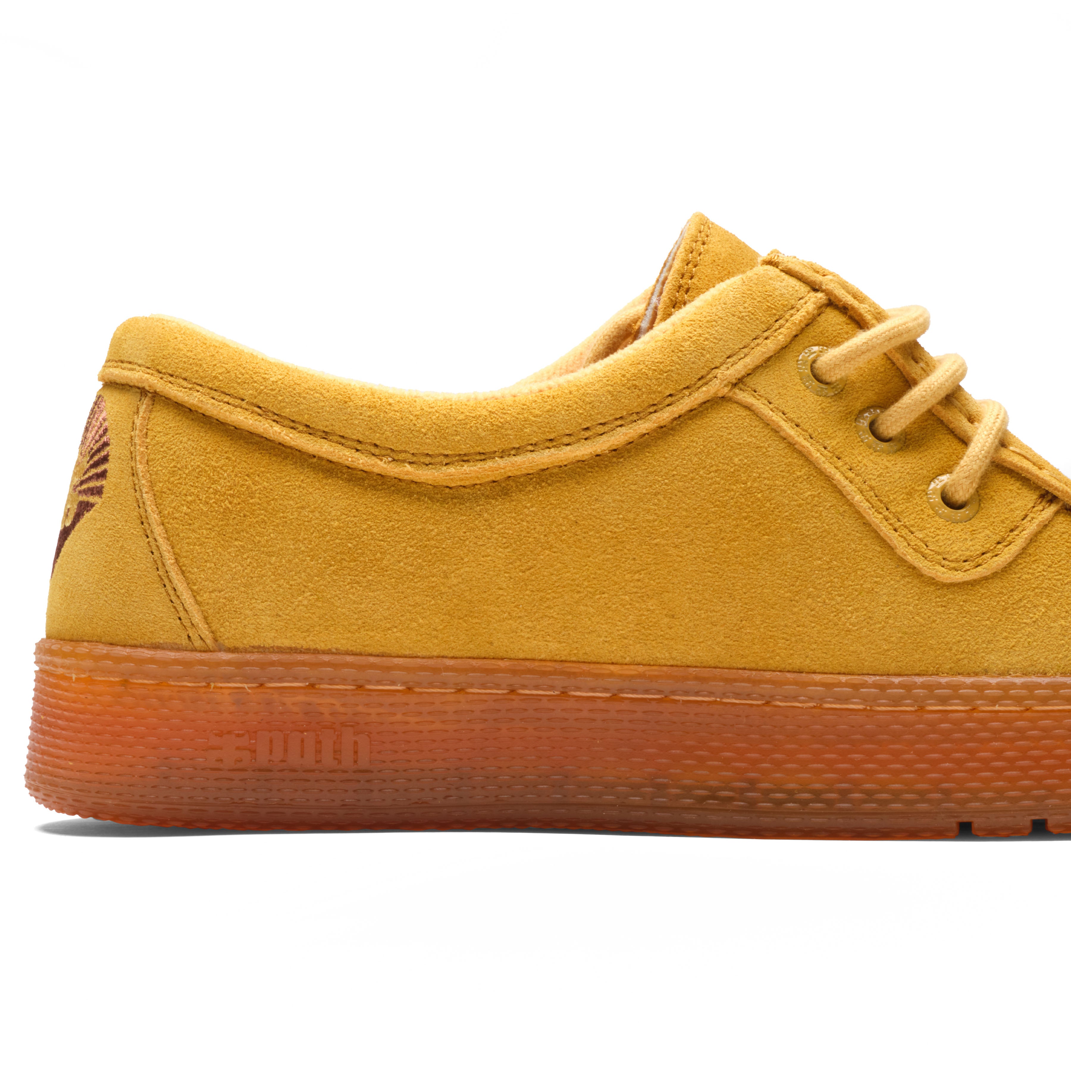 Ipath_Cats_Low_Wheat_Suede_Shoes2.jpg
