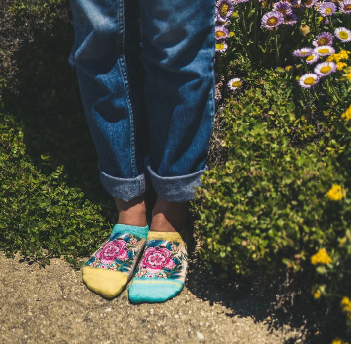 Merge4 Richard Kirby Bloom No Show Socks4.jpg