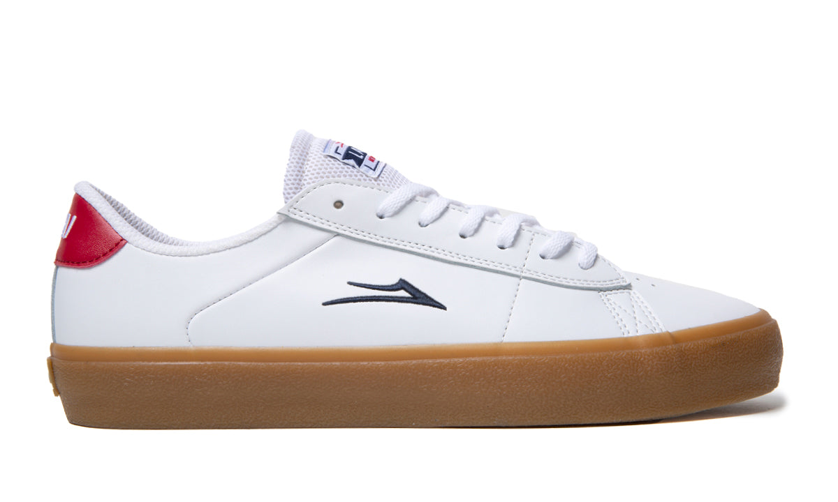 LAKAI_NEWPORT_LEATHER_SKATE_SHOES_WHITE-GUM _MS1240251A00_WHTGL_01.jpg