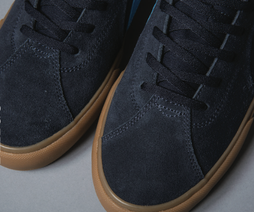 Lakai Flaco 2 Navy Gum Suede Skate Shoes DETAIL 4.png