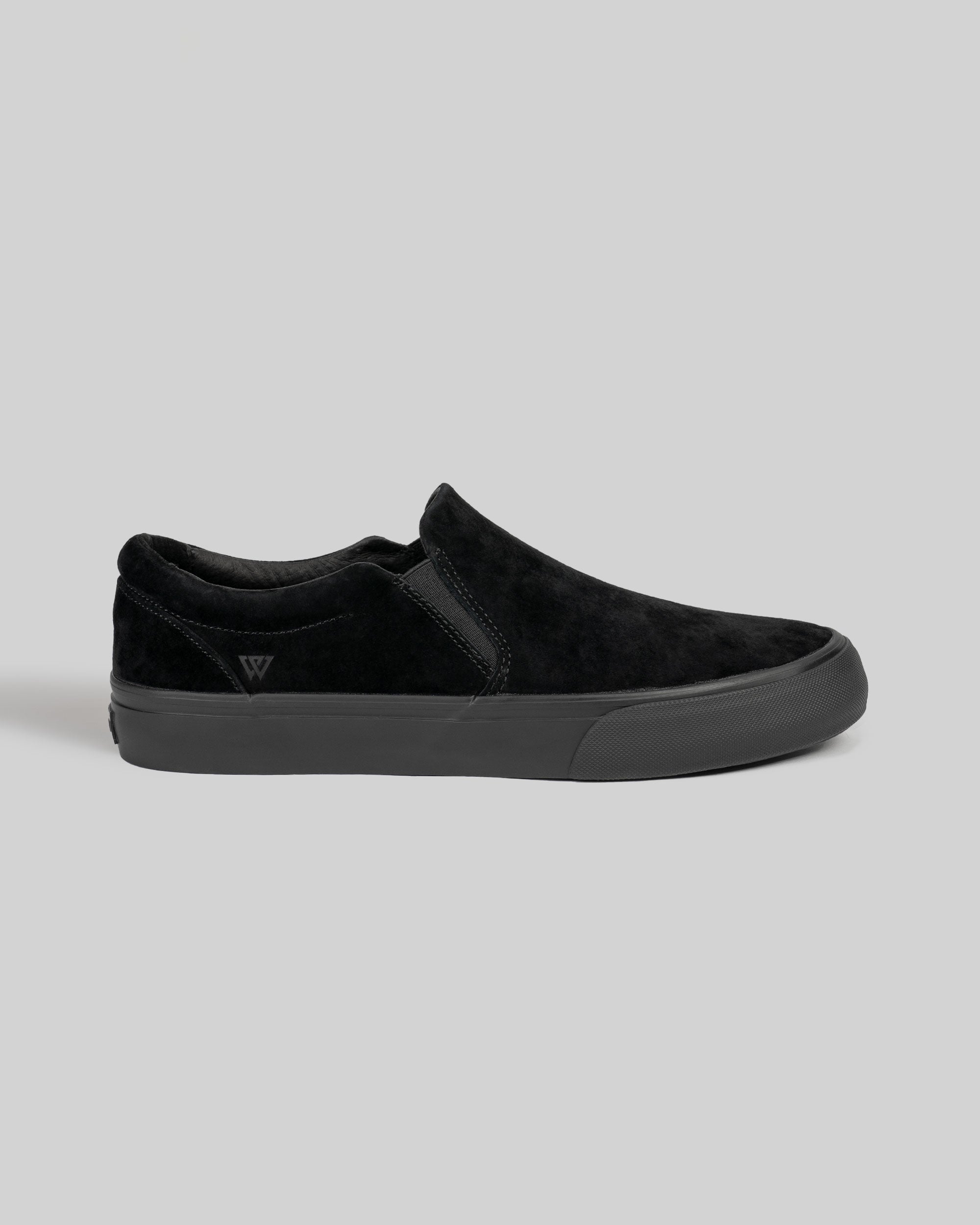 ws_stranger_slip_on_black_black_01.jpg