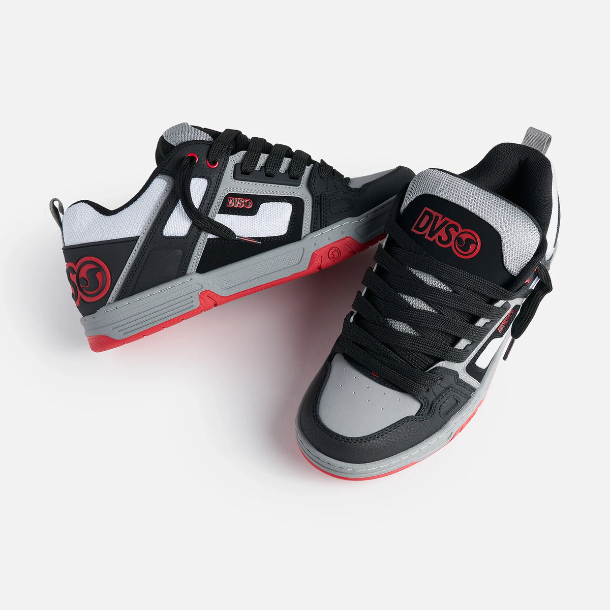 DVS_Comanche_Skate_Shoes_black_white_charcoal_DV01318002_2.jpg