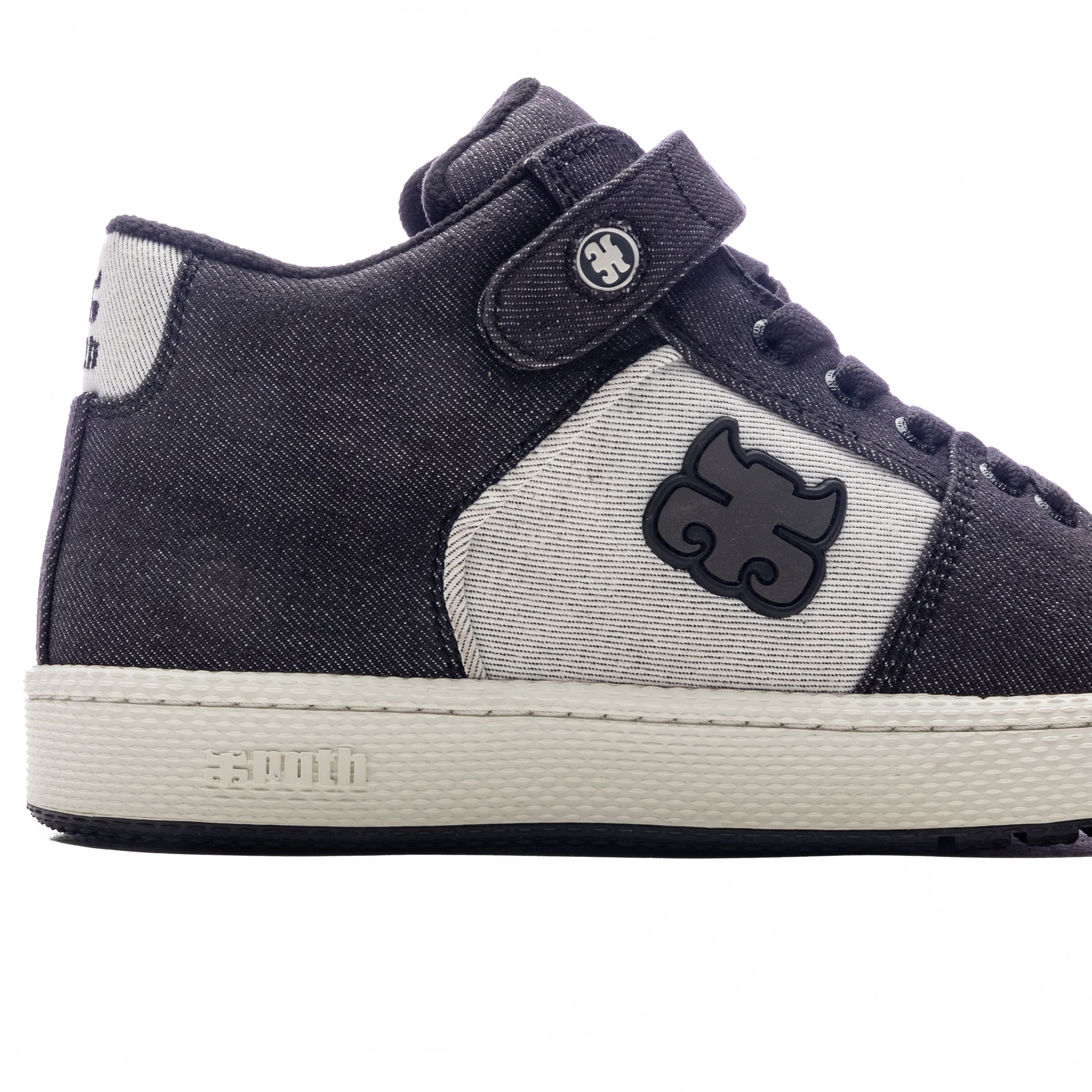 Ipath_Grasshopper_Black_Denim_Hemp3.jpg