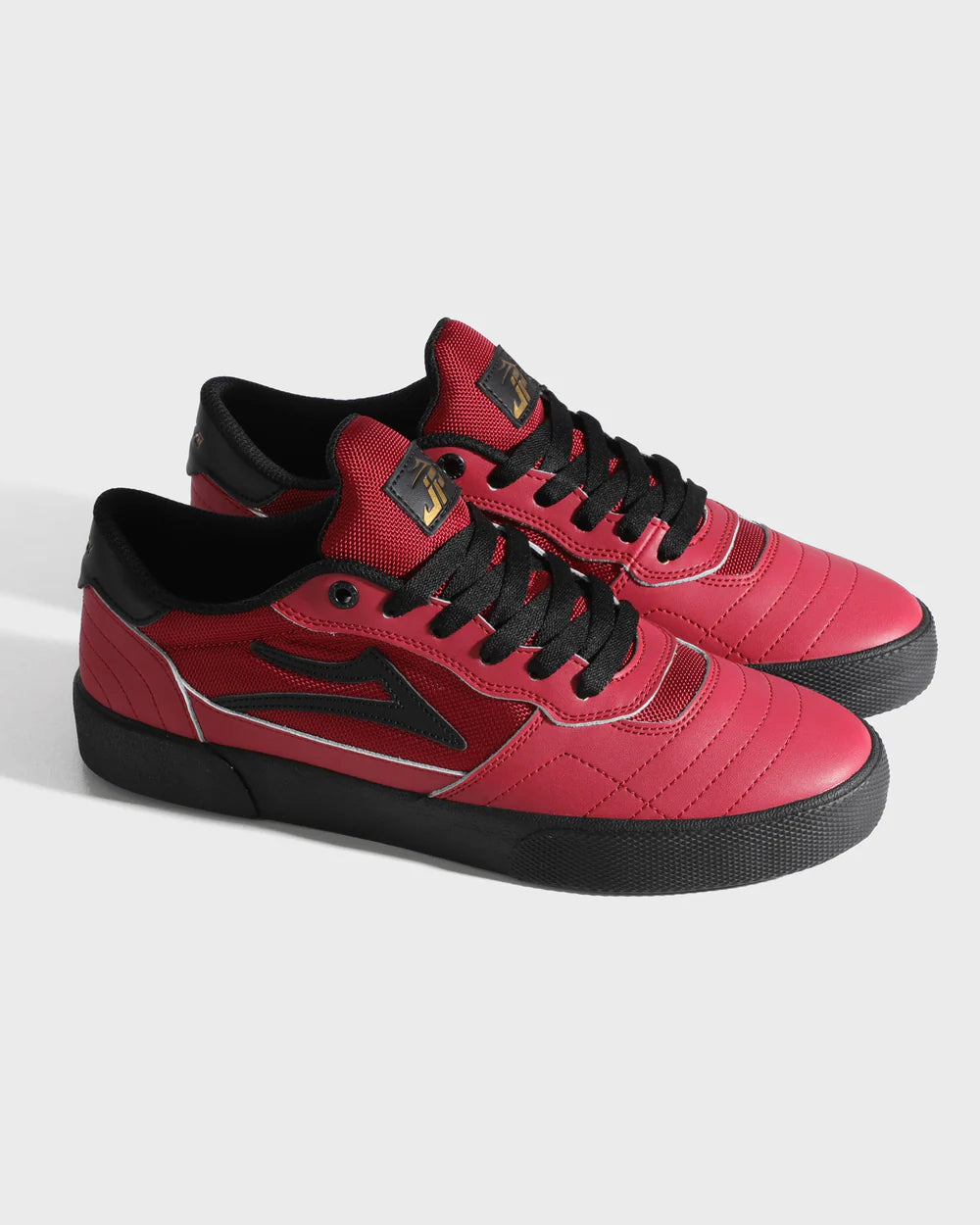 Lakai_Cambridge_Jumpei_PAIR.png