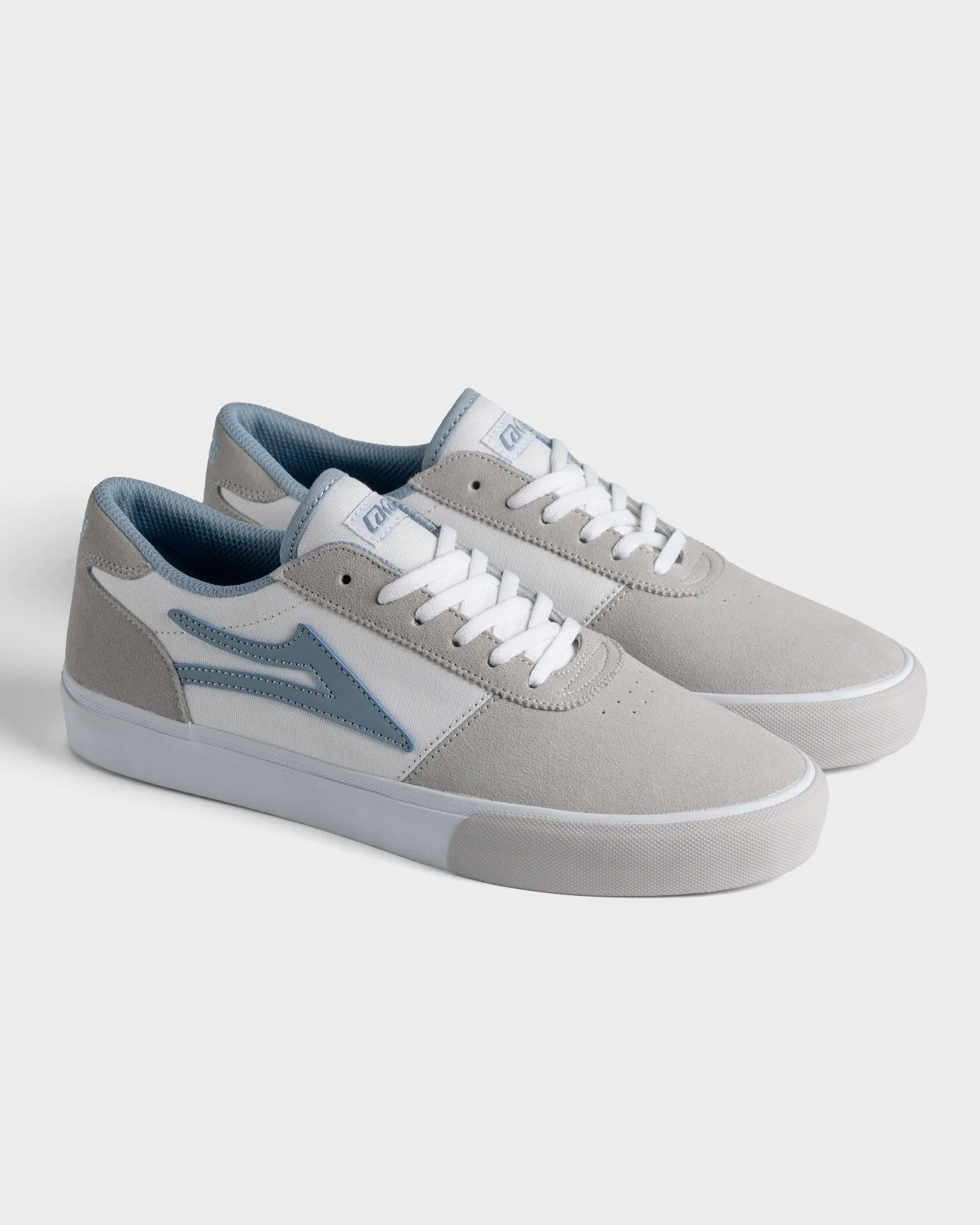 Manchester_Skate_Shoes_GLACIER_GREY_WHITE_PAIR_.jpg