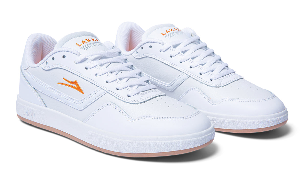 TERRACE_WHITE-LEATHER_MS1240130B00_WHLTR_02.jpg