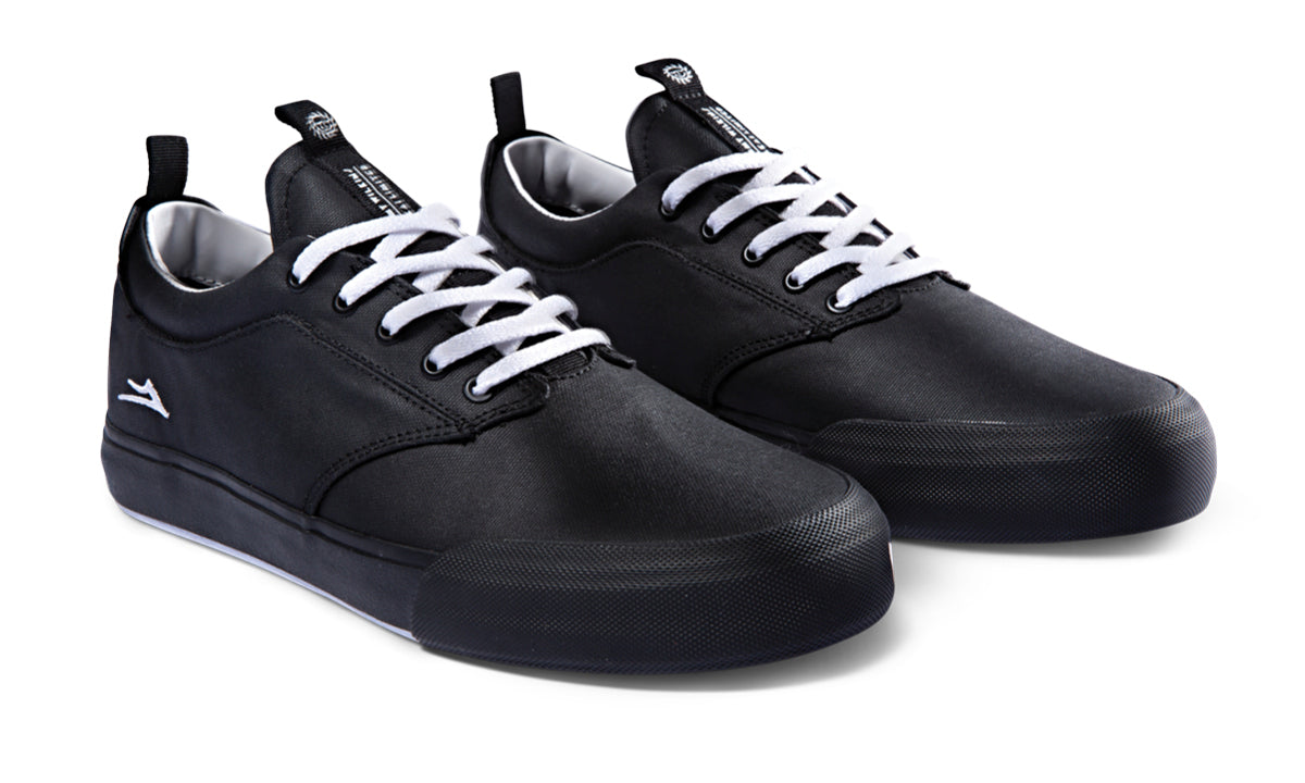 WILKINS_BLACK_CANVAS_MS4240233A00_BKCNV_012.jpg