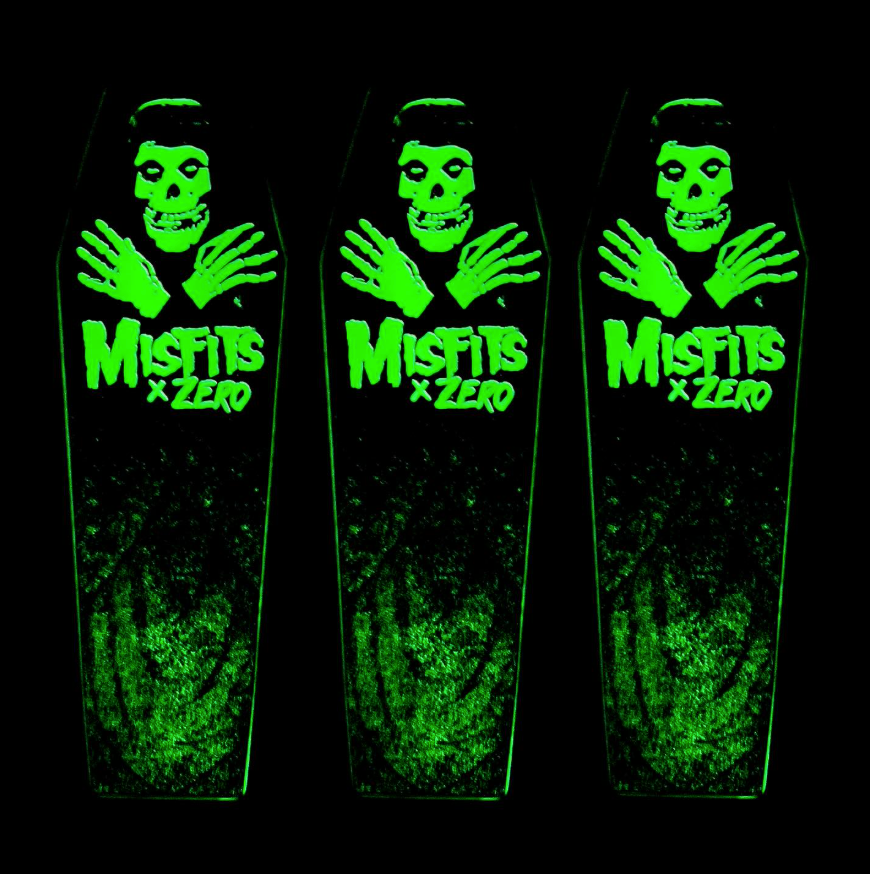Zero_Skateboard_Deck_Misfits_Fiend_Coffin_GITD_9.5_2.png
