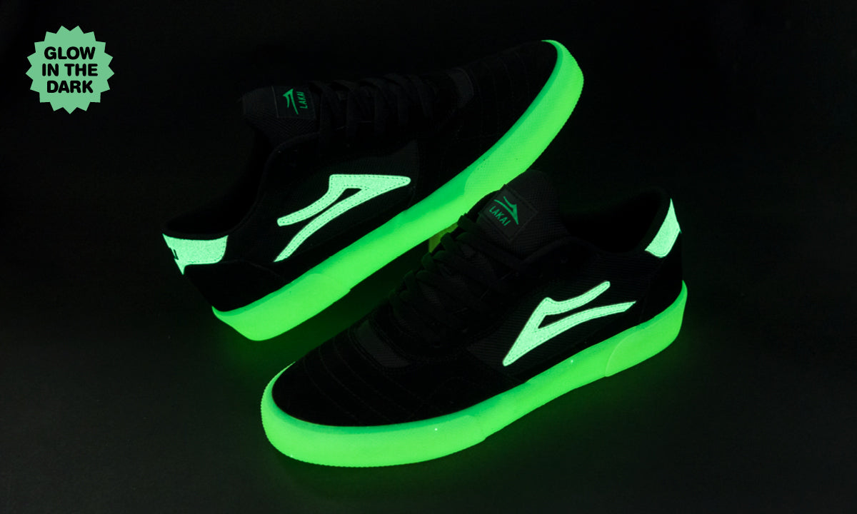 CAMBRIDGE_BLACK-GLOW-SUEDE_MS2220252A00_BKGWS_05_1ef857fd-3b78-4c9f-94f2-80596a9aded0.jpg