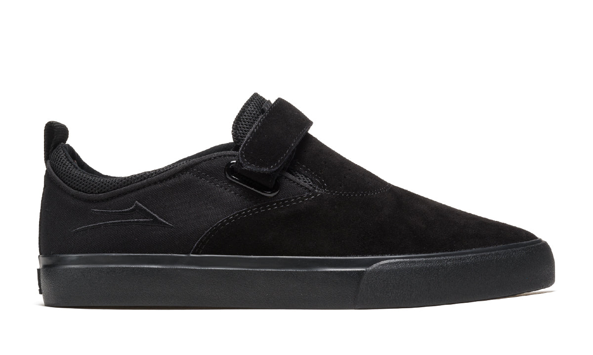 RILEY-2-VS_BLACK-BLACK-SUEDE_MS3210091A00_BKBKS_1.jpg