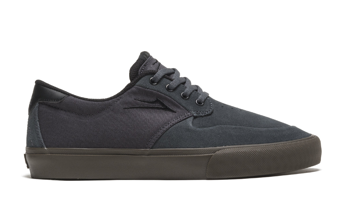 RILEY-3_CHARCOAL-GUM-SUEDE_MS4220094A00_CHGUS_01.jpg